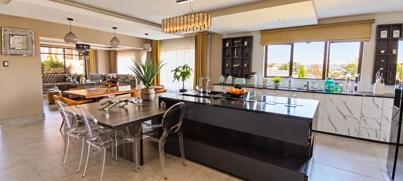 5 Bedroom Property for Sale in Middelburg Eastern Cape